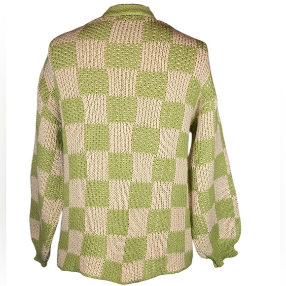 Woven Heart Green and Cream Shawl Collar Checkered Cardigan wit Puff Sleeves - Picture 6 of 7